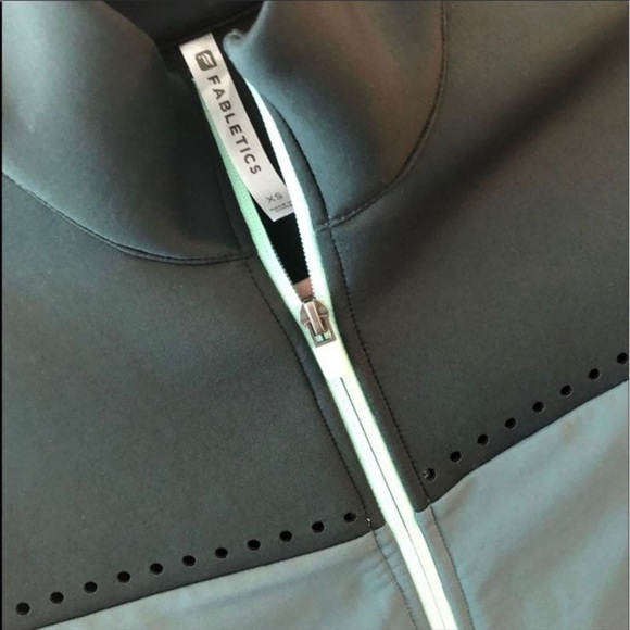 Fabletics Cleo Full Zip Up Jacket Size XS - Picture 6 of 12